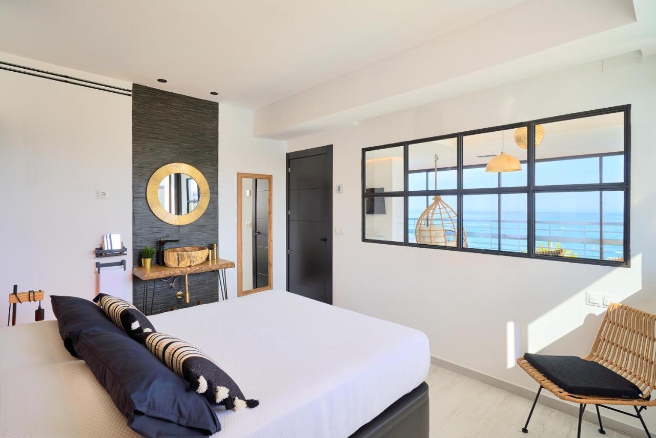 Savanna Beach. Amazing Apartment With Jacuzzi Torremolinos Eksteriør bilde
